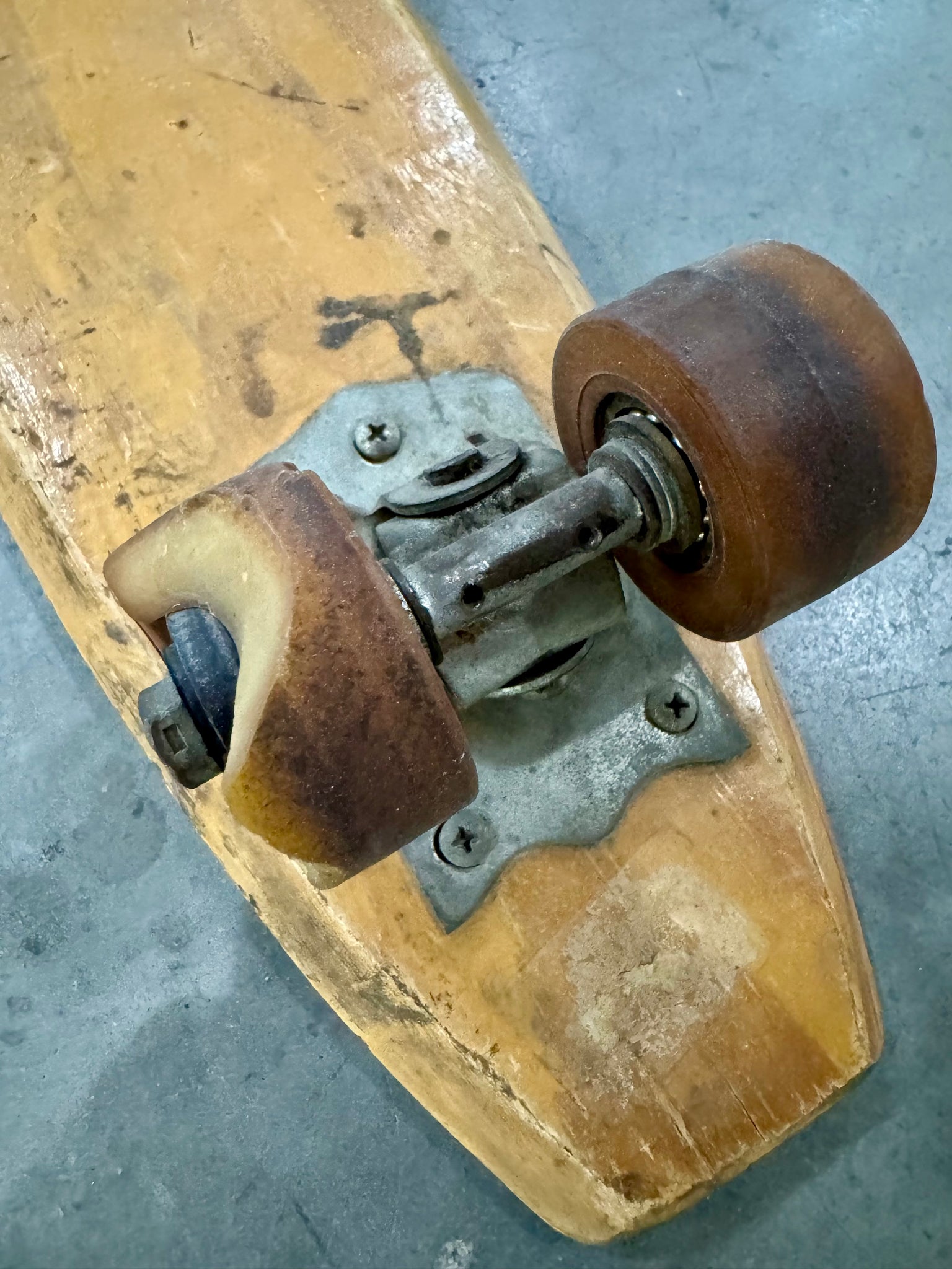 Vintage Nash Goofy Foot Skateboard – Skateboarding Hall of Fame Vintage Nash Goofy Foot Skateboard – Skateboarding Hall of Fame